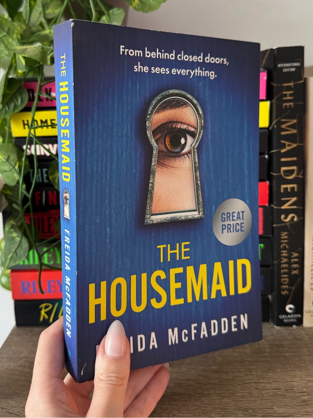 The Housemaid | Frieda McFadden | Thriller Mystery Suspense Adult Novel